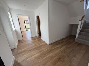 Photo 6- click for photo gallery